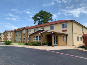  HomeTown Inn & Suites  Лонгвью